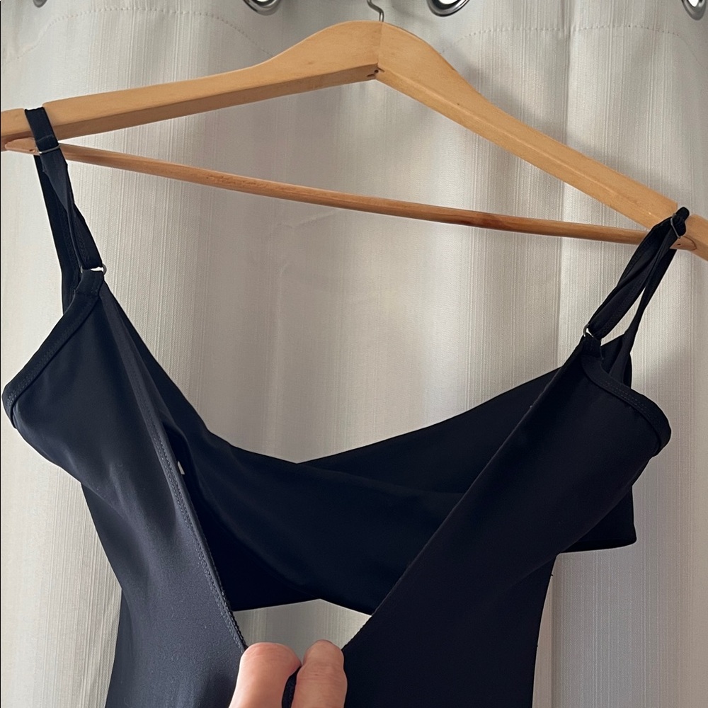Well Being- Being Well Black Cutout Jumpsuit NWOT S - Picture 6 of 7
